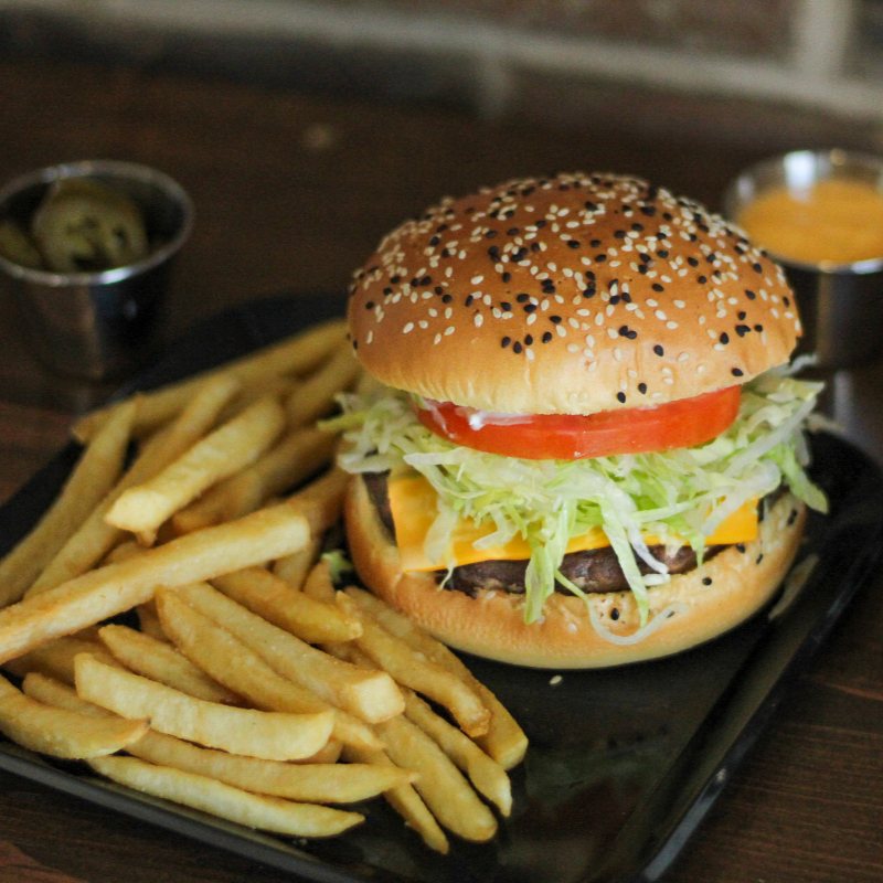 Hamburguesa Sencilla con Papas
