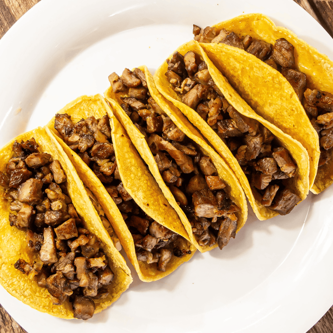 TACOS DE CARNE ASADA (ORDEN C/5)