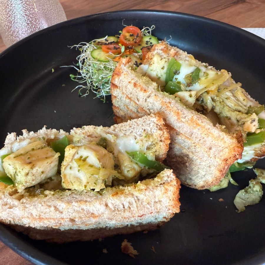 SANDWICH DE POLLO
