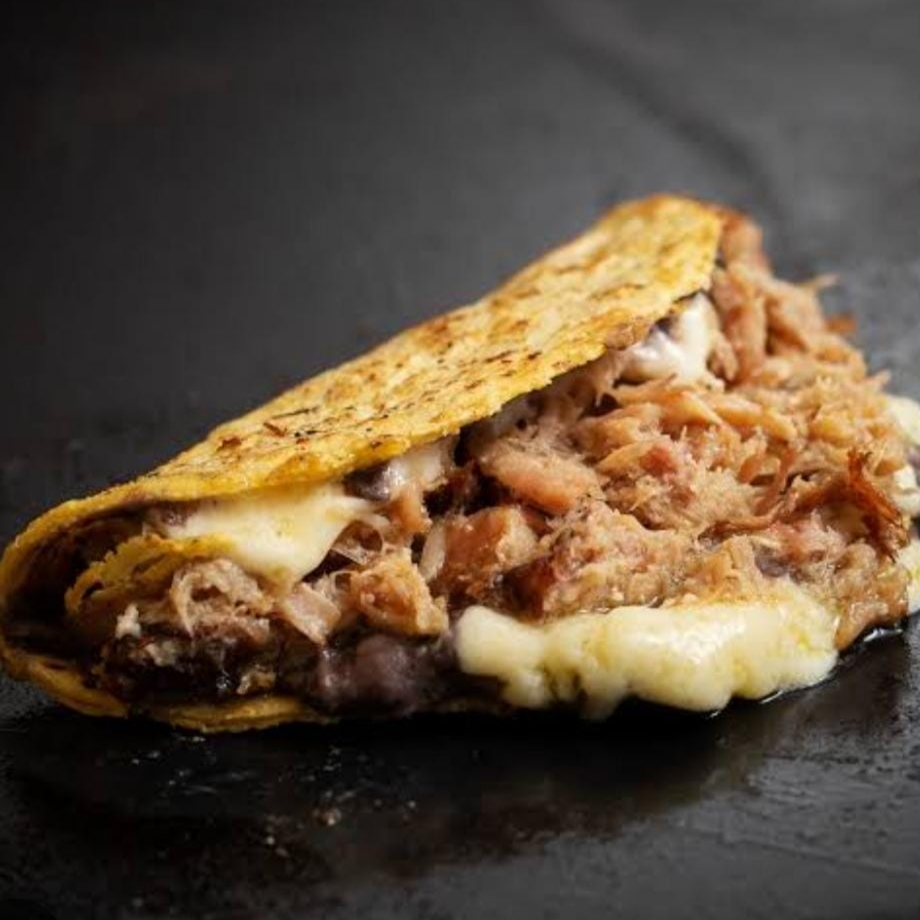 COMBO QUESADILLAS HAY CARNITAS