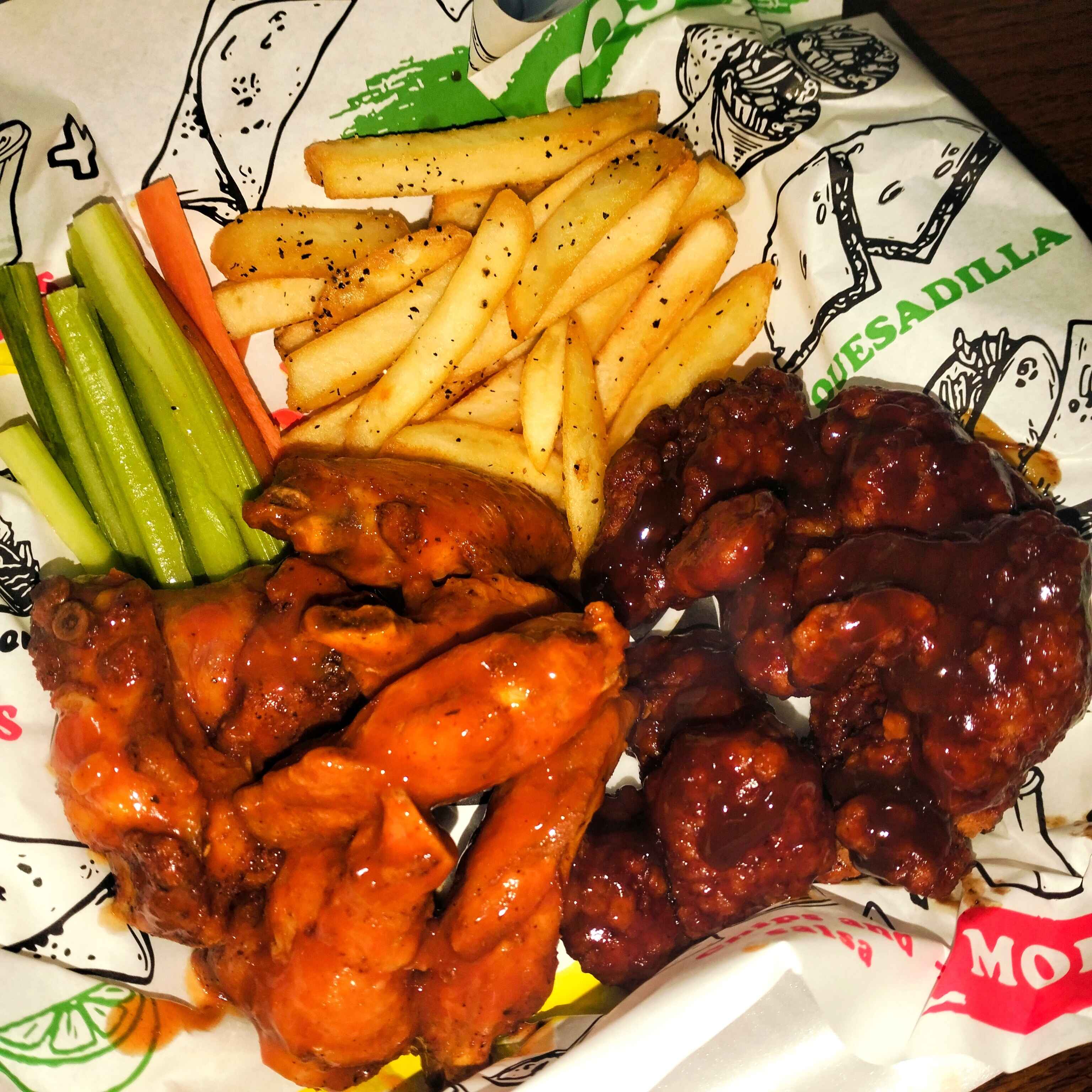 Alitas salsas mixtas 1kg