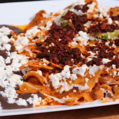 Chilaquiles Enchorizados
