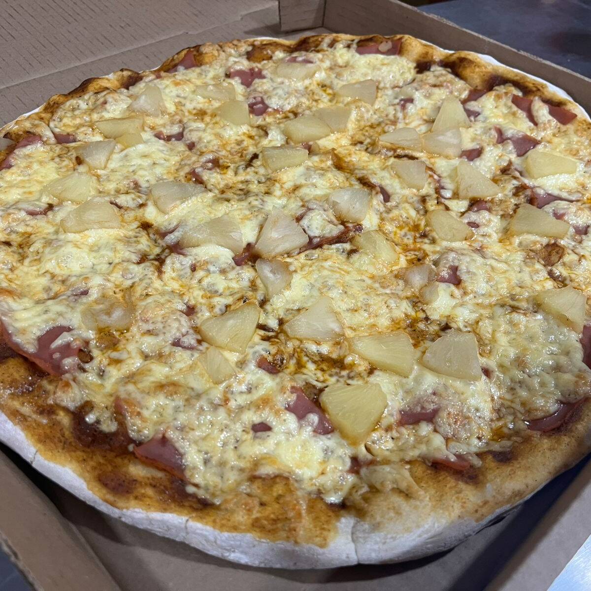 Pizza Grande Hawaiana