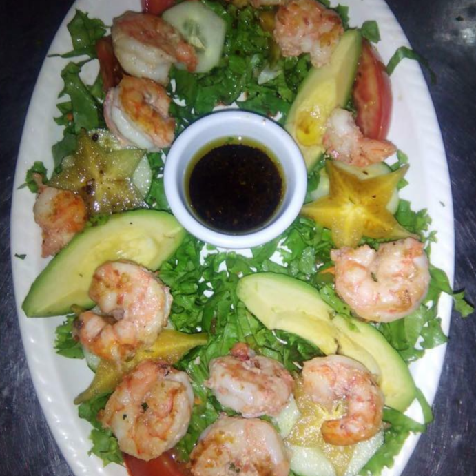 Ensalada de Camarón