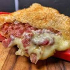 Calabresa ralada, requeijão