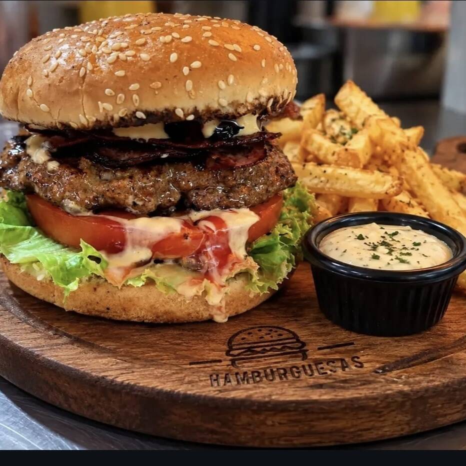 Hamburguesa de la Casa Artesanal 250g