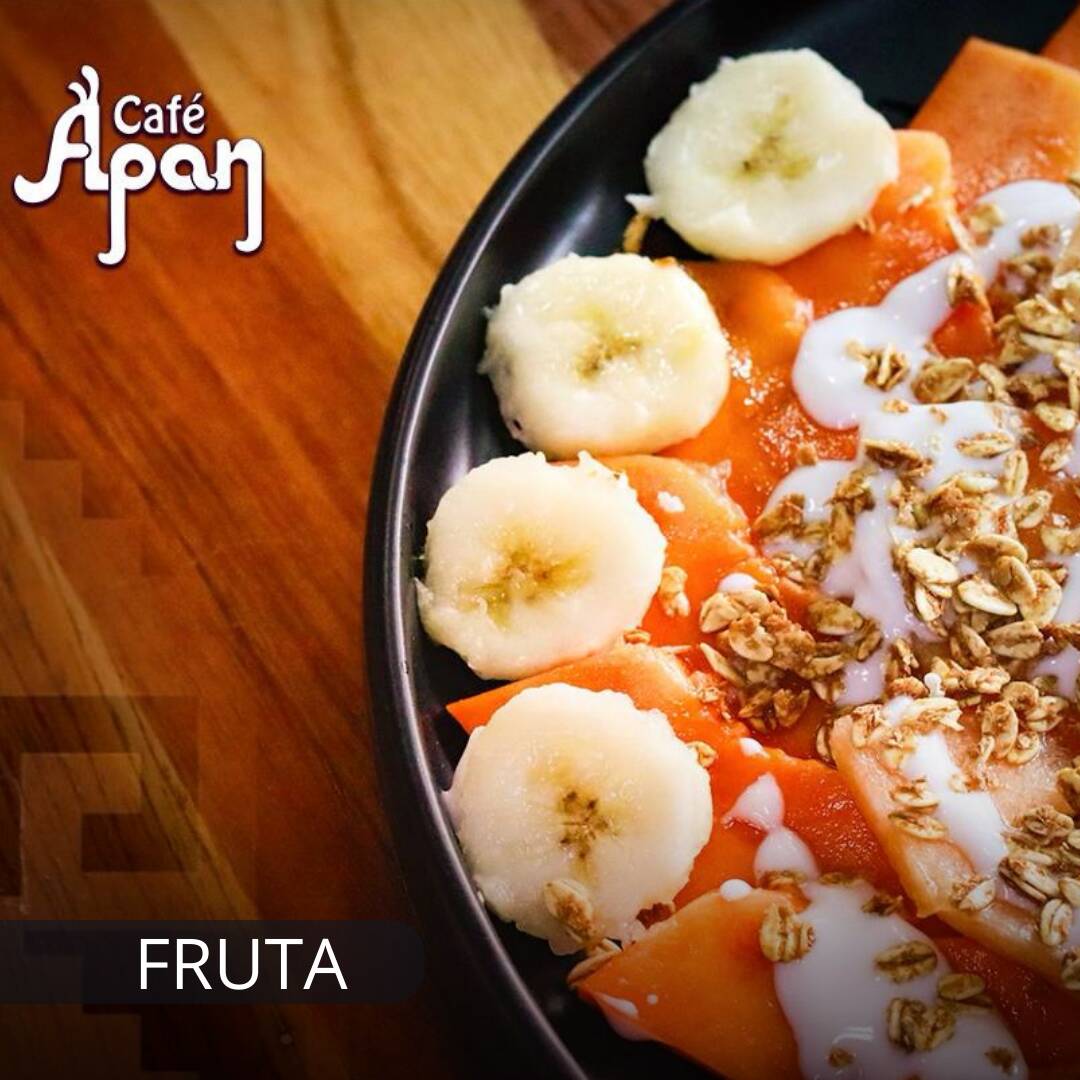 Fruta con Yogurt