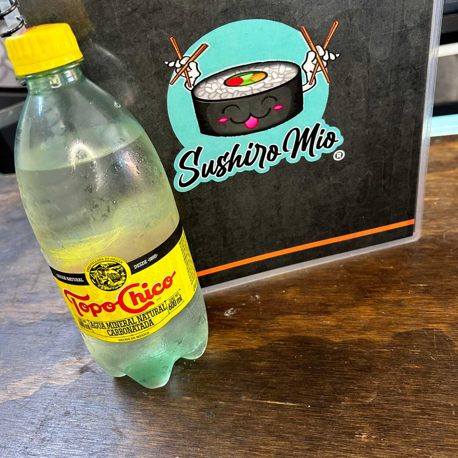 Agua Mineral Topo chico 600 ml