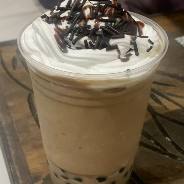 FRAPPE DE CHOCOLATE BLANCO CON TAPIOCA