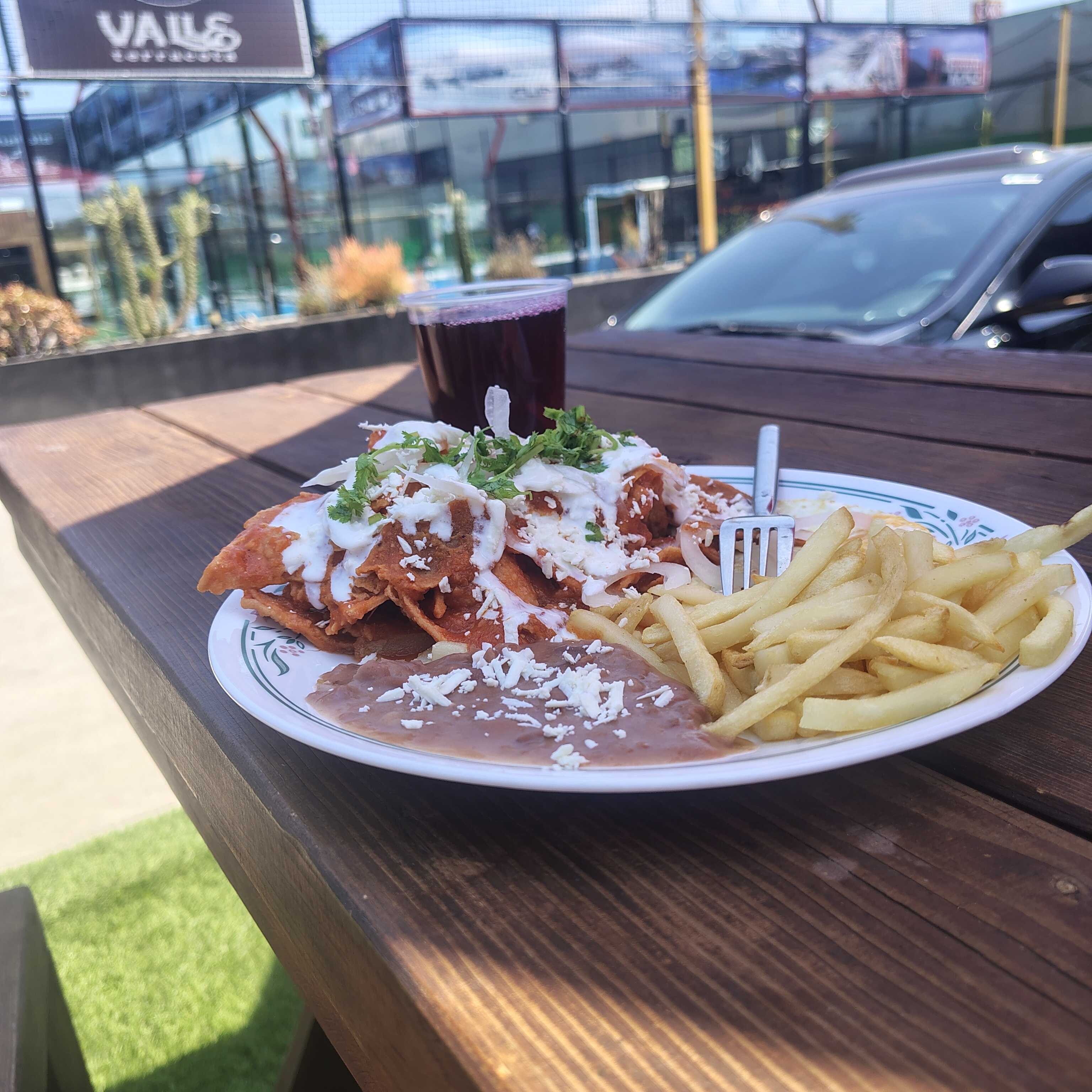 Chilaquiles con Huevo