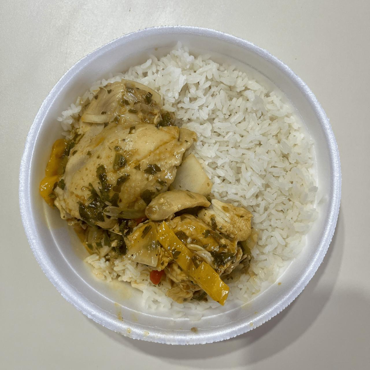 (Frango Cozido Apimentado) Arroz e Feijão