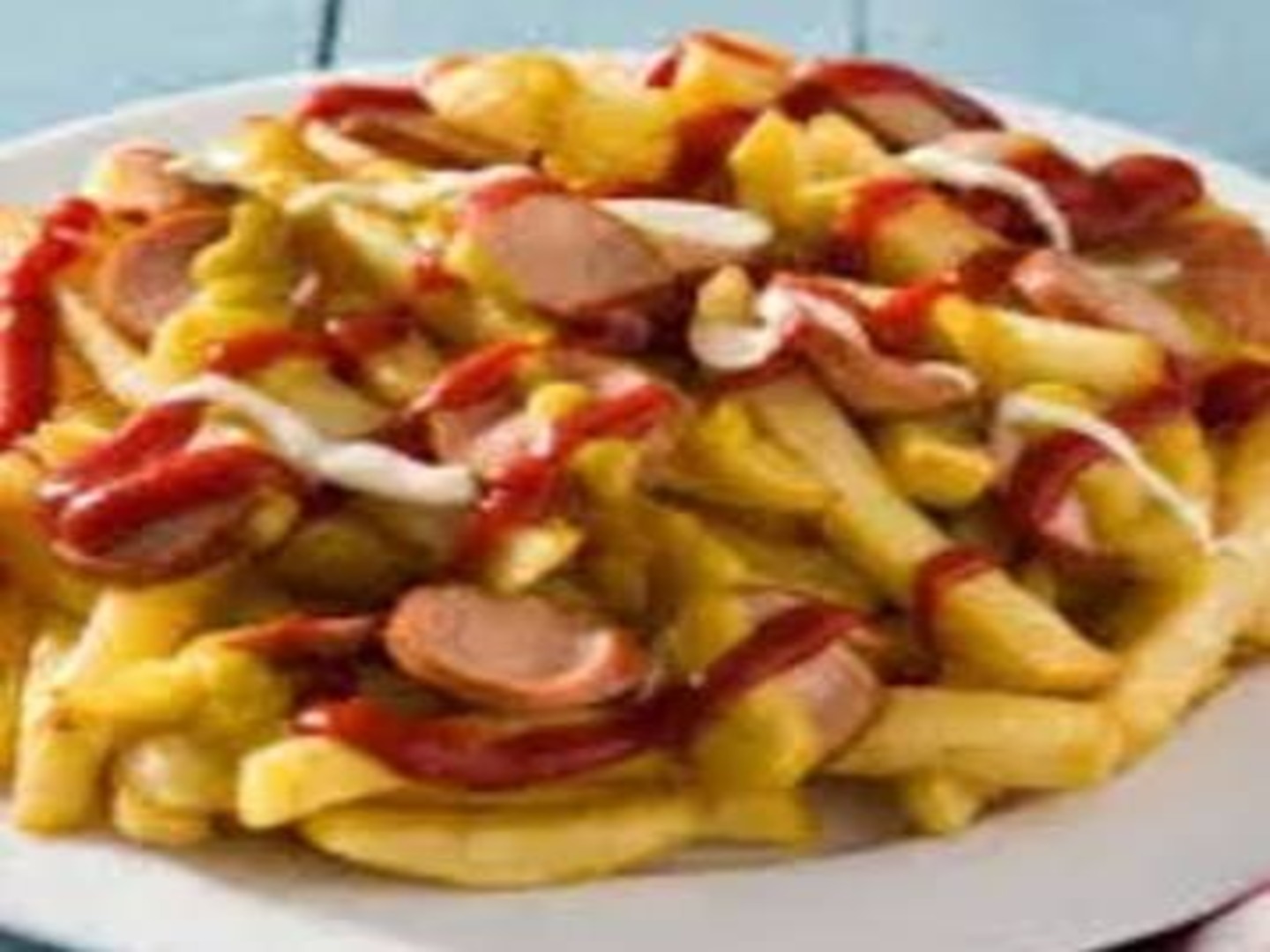 Salchipapas.