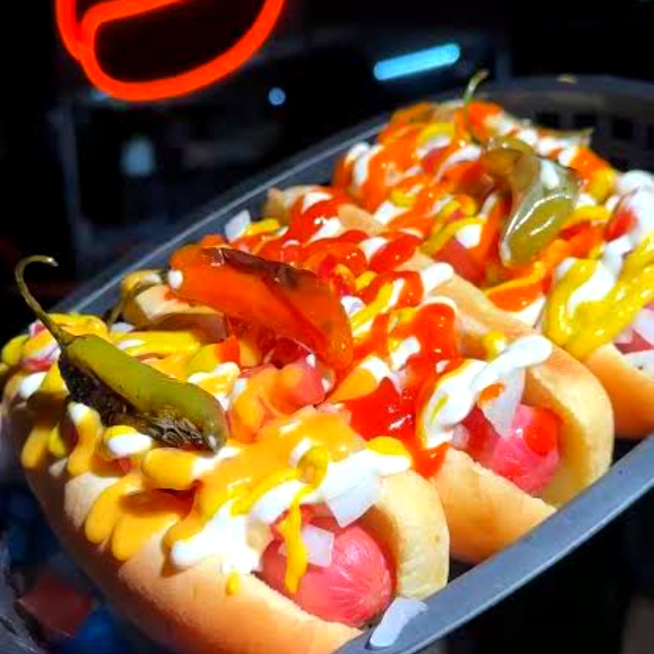 Combo 3 Dogos por 90