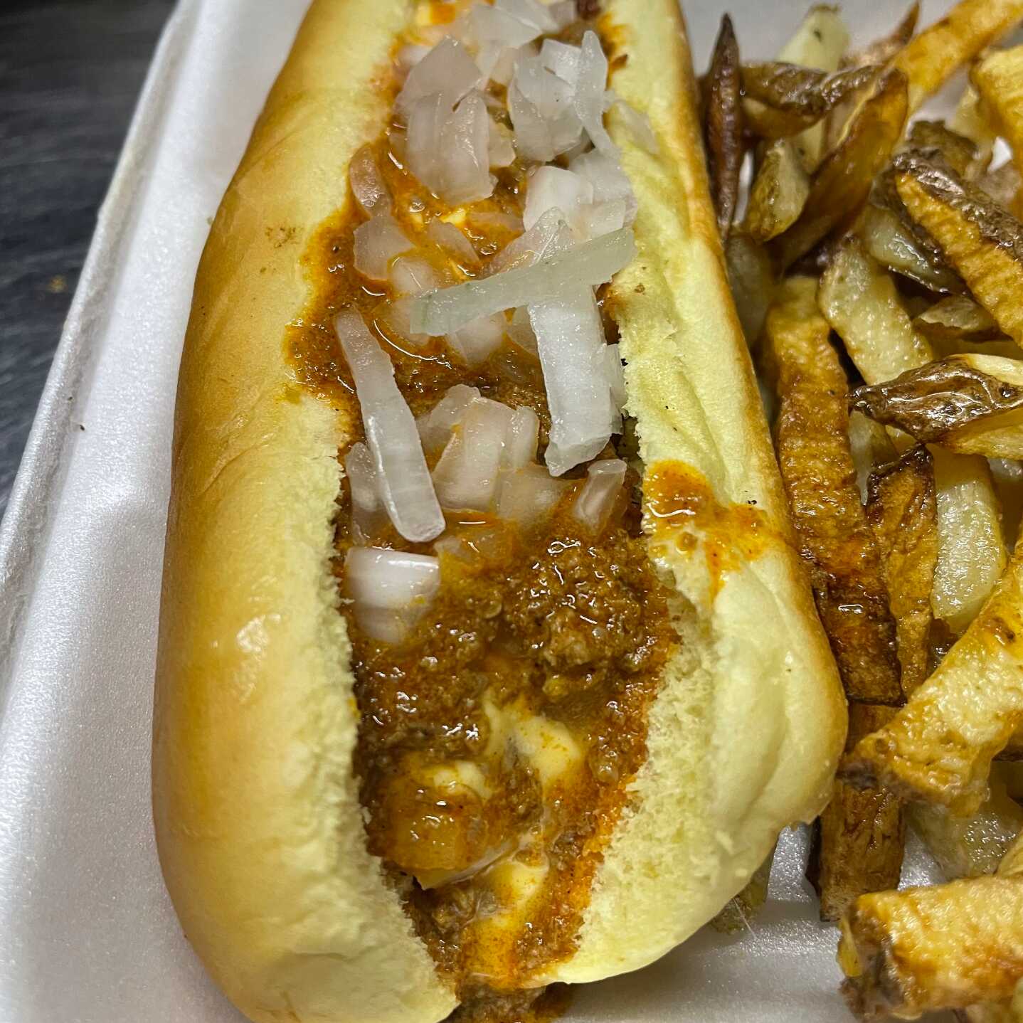 Chili Dog RES Jr + Papas Francesas