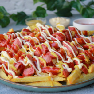 Salchipapa