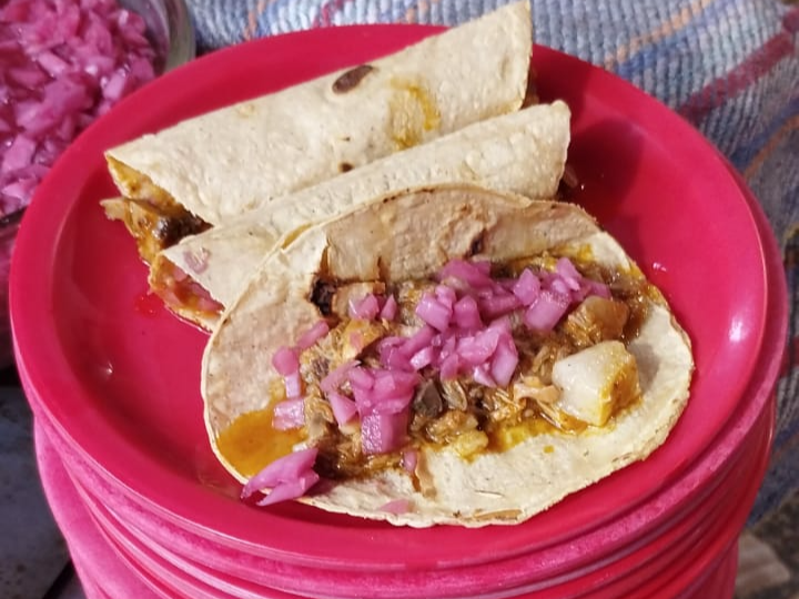 TACOS Y TORTAS LA COCHINITA DESDE 1950