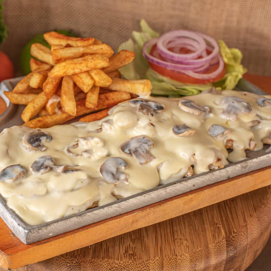 Pechuga en salsa de champiñones