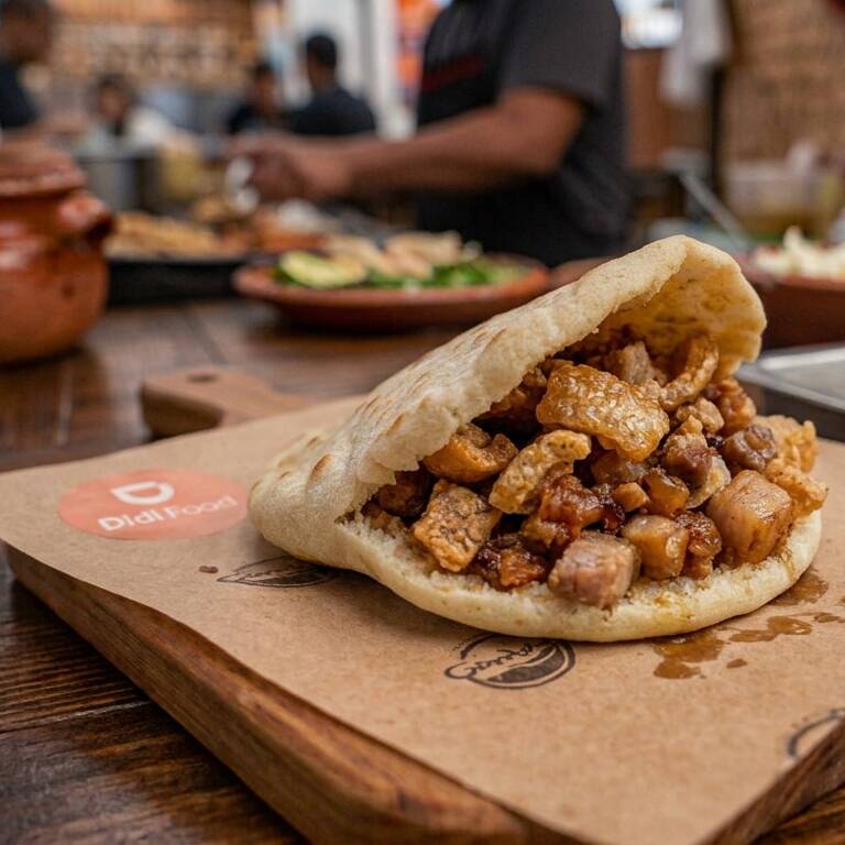 Gordita Harina De Chicharrón de pella