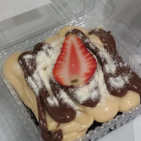 Escondidinho de Brownie Sabor ninho com nutella original.