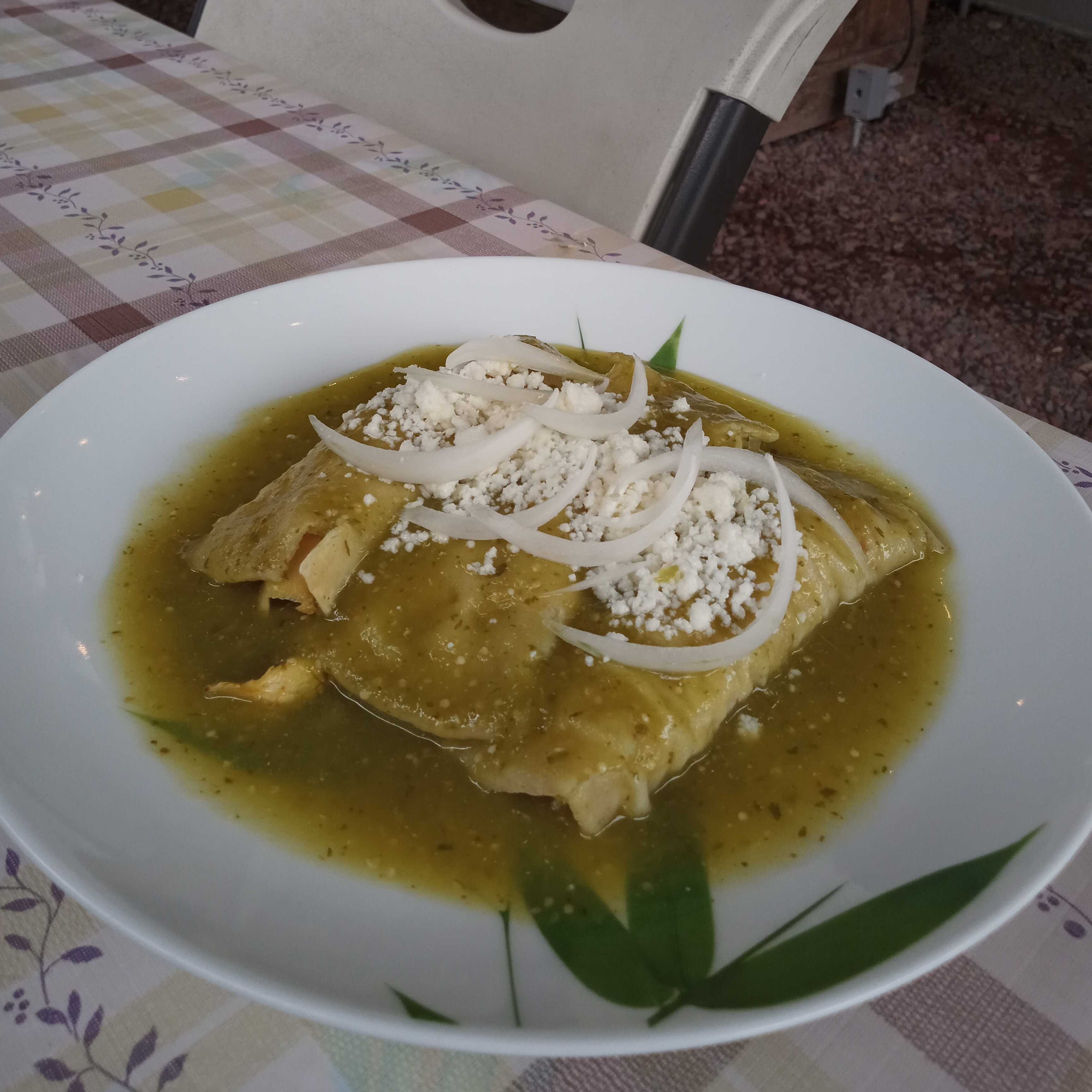Enchiladas de Pollo (3)