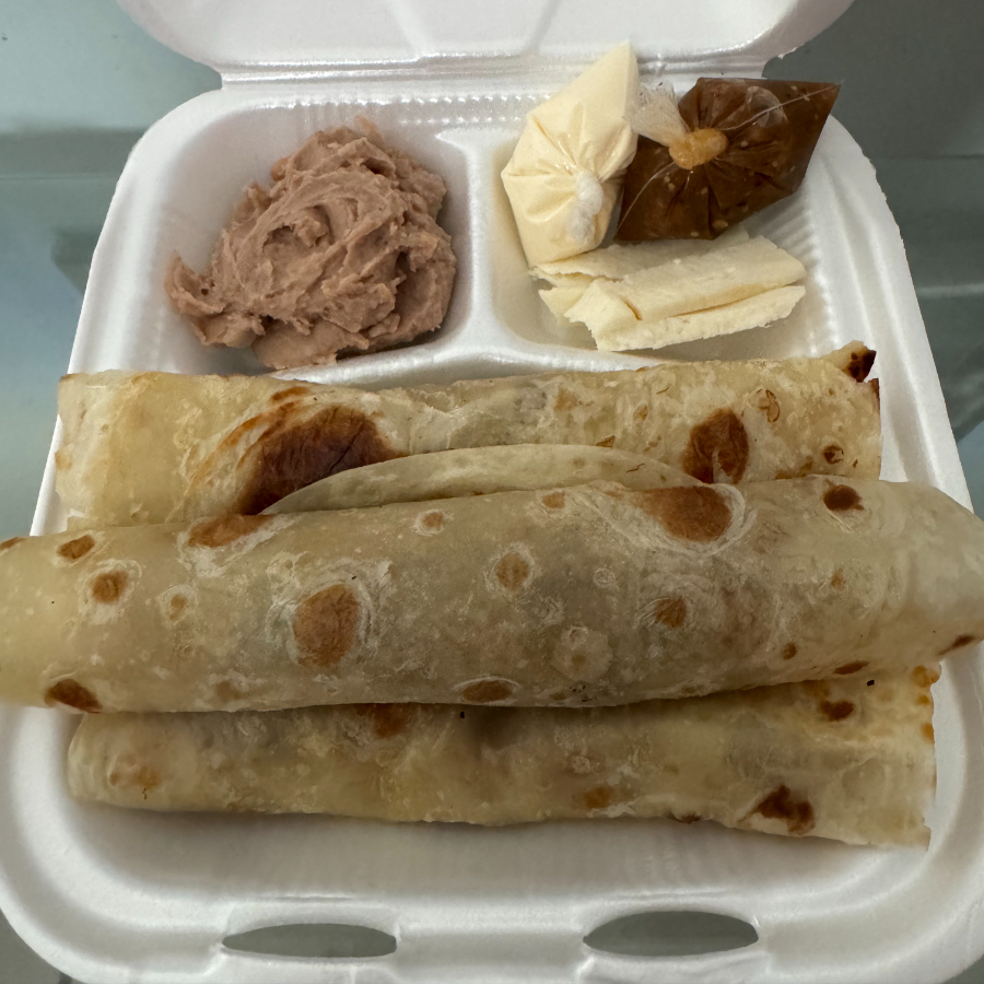 Orden de 3 Burritos de Machaca