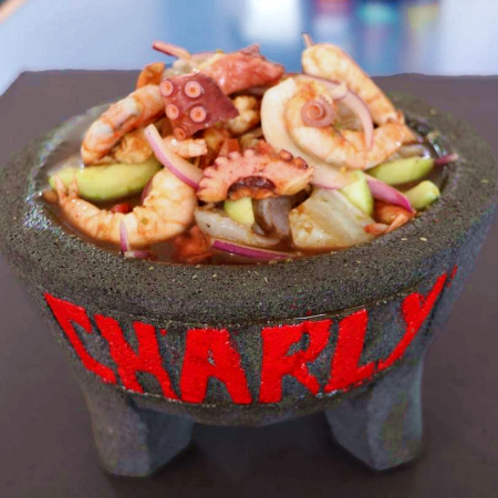 Molcajete tradicional