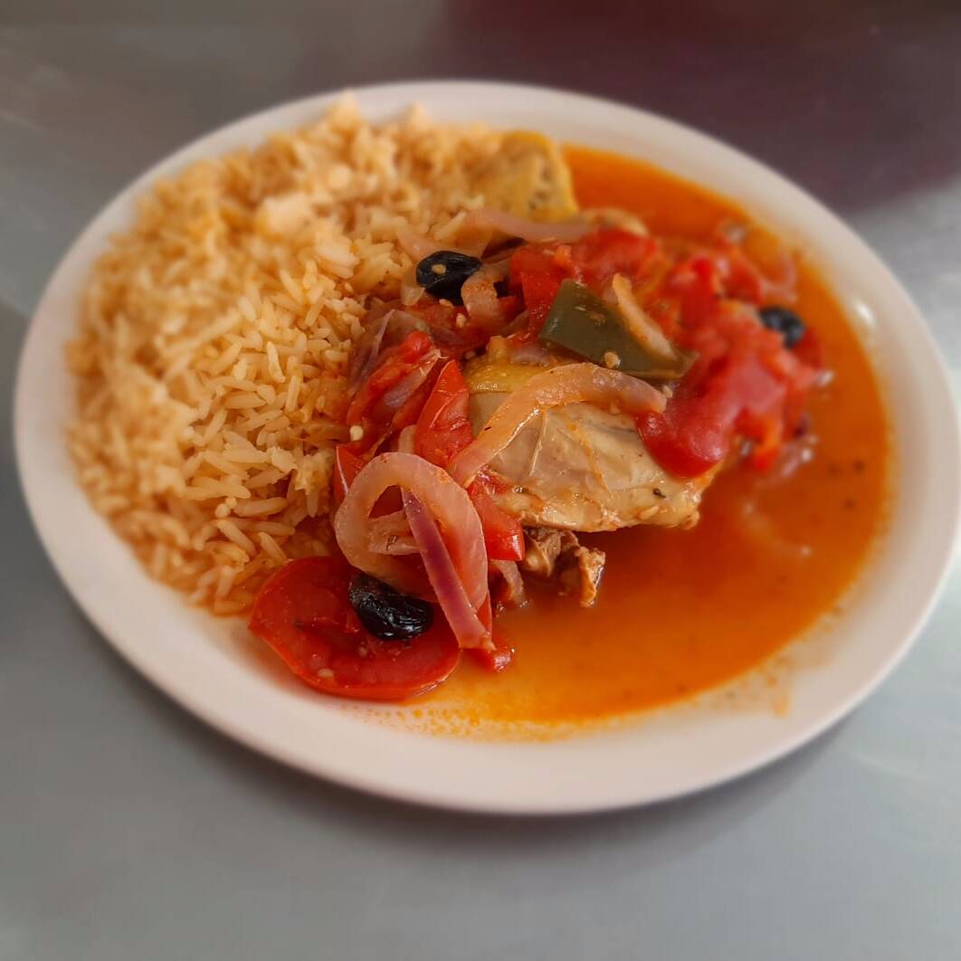 Pollo Estofado