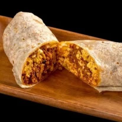 TRES BURRITOS DE Huevito con Chorizo + CAFÉ