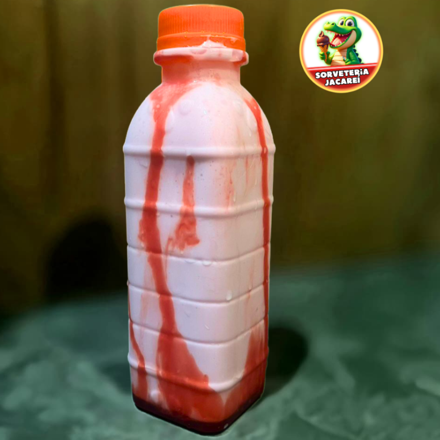 Delicioso milk-shake preparado na hora, super cremoso, feito com até 3 sabores de sorvete à sua escolha e finalizado com cobertura irresistível. Geladinho, encorpado e perfeito para matar a vontade de doce!