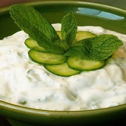 Jocoque Con Pepino Fresco