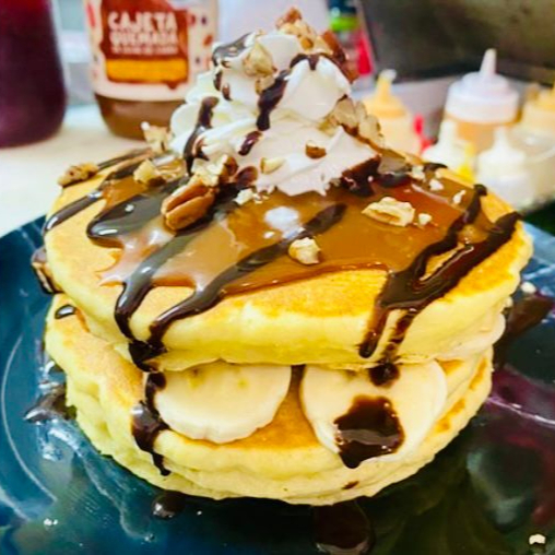 Hot Cakes Bernies Cajeta