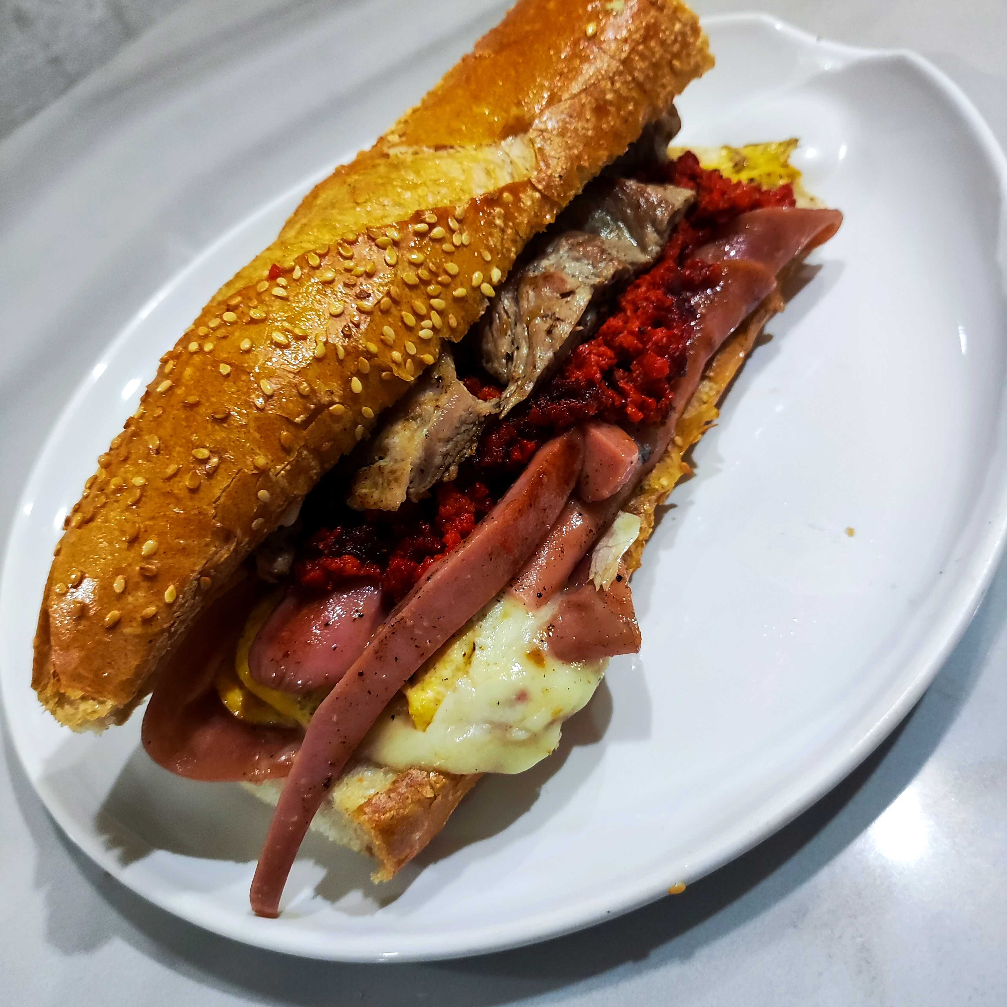 BAGUETTE "CARNÍVORA"