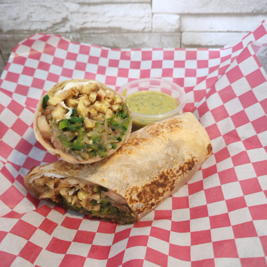 Burrito de Pechuga Empanizada