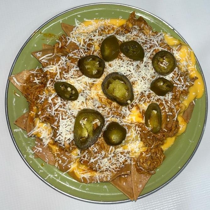 Nachos Cochinita