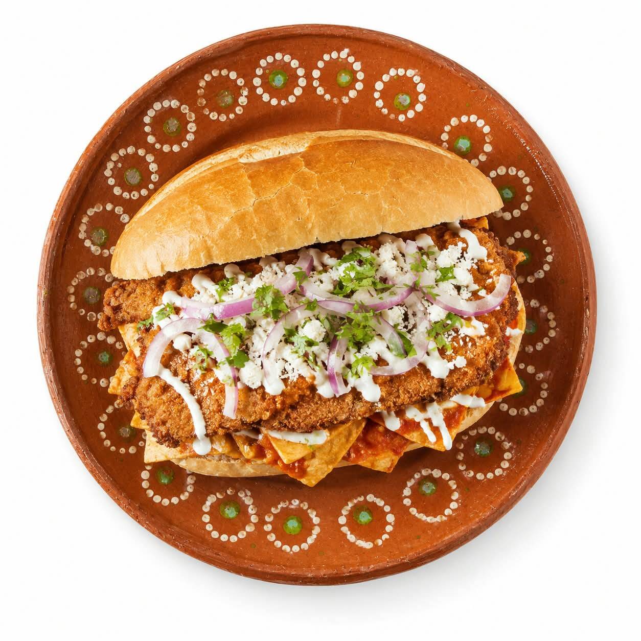 TORTA DE CHILAQUILES CON MILANESA