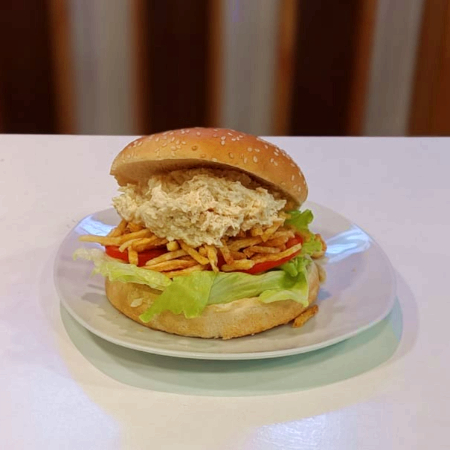Sándwich de Pollo Deshilachado