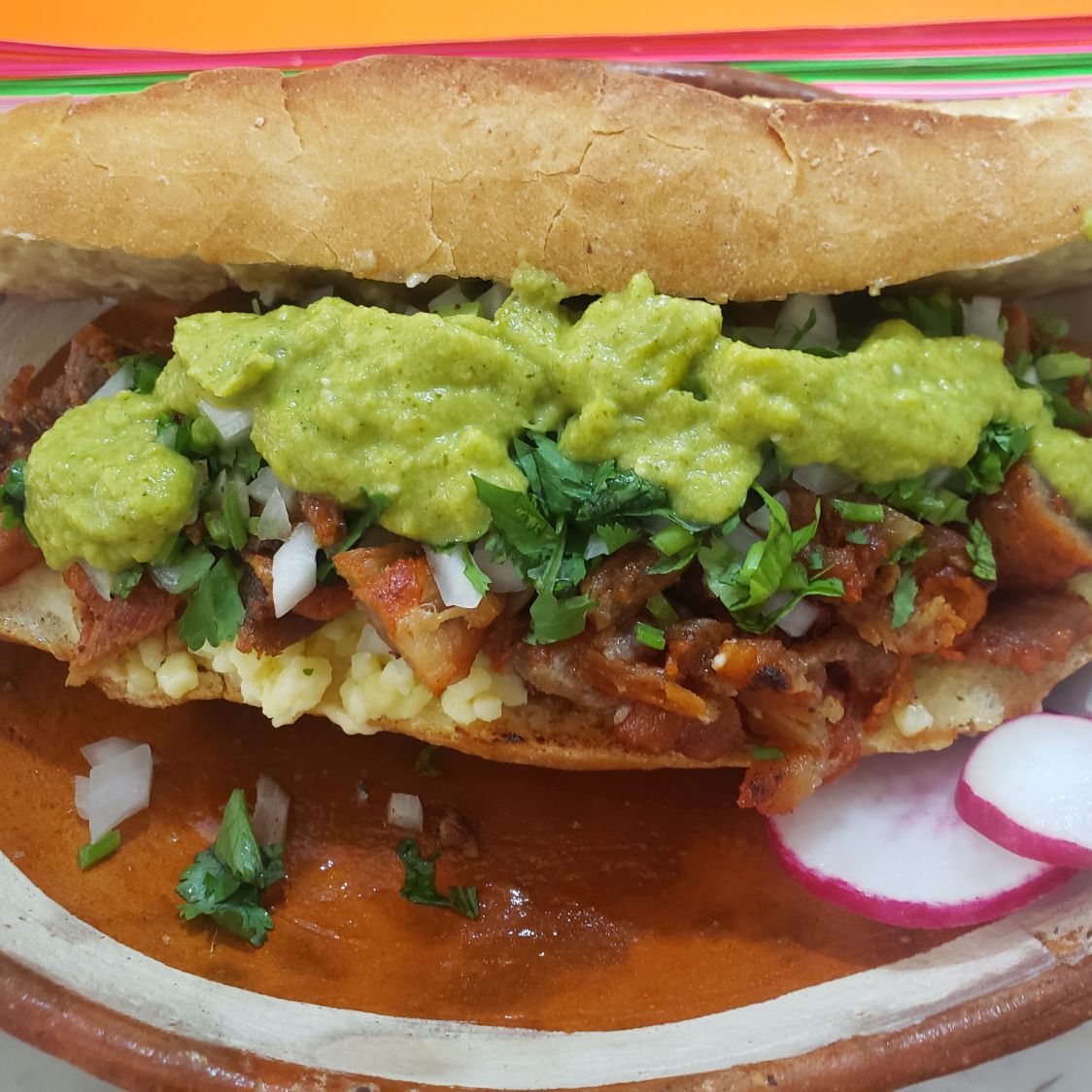 Lonche  chicharrón