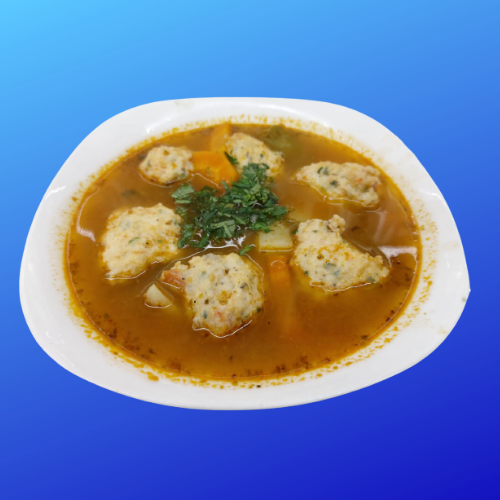 Caldo con Albóndigas de Pescado