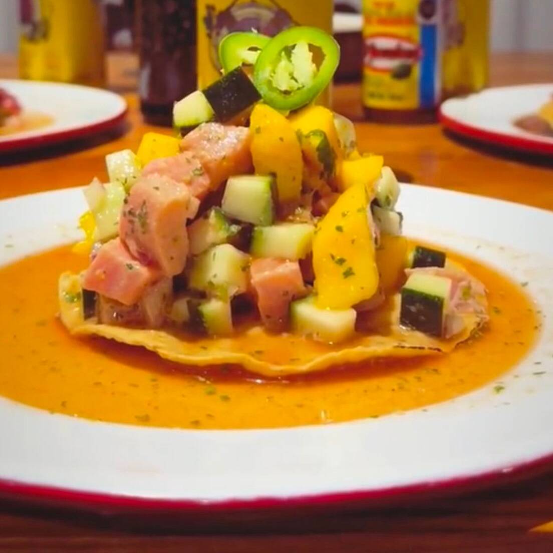 Tostada de Aguachile Tropical de Camarón
