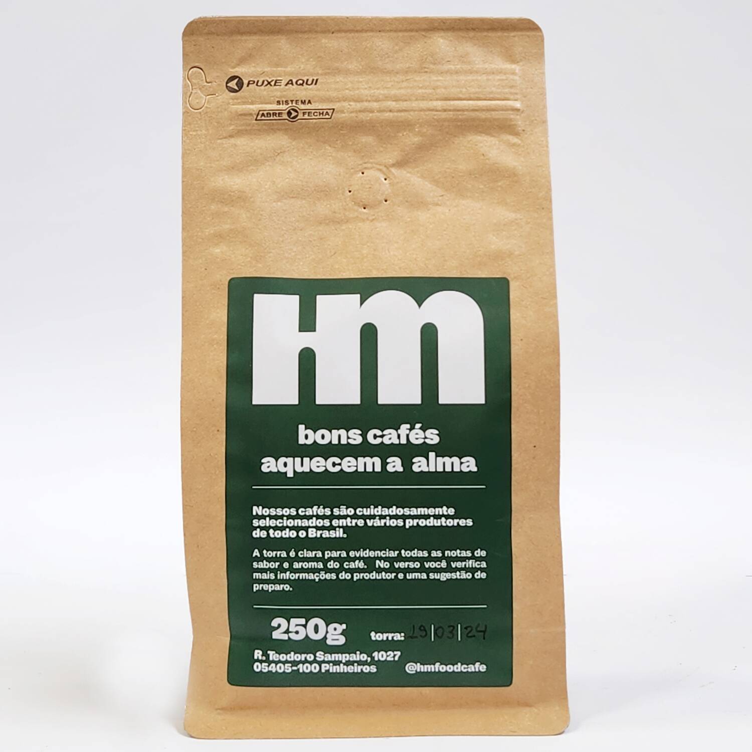 café especial com corpo médio, equilibrado, doce e notas de chocolate amargo (250g).