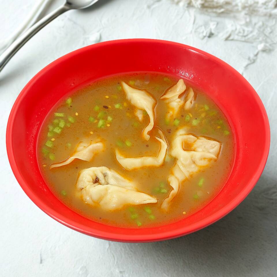 SOPA WONTON PICANTE