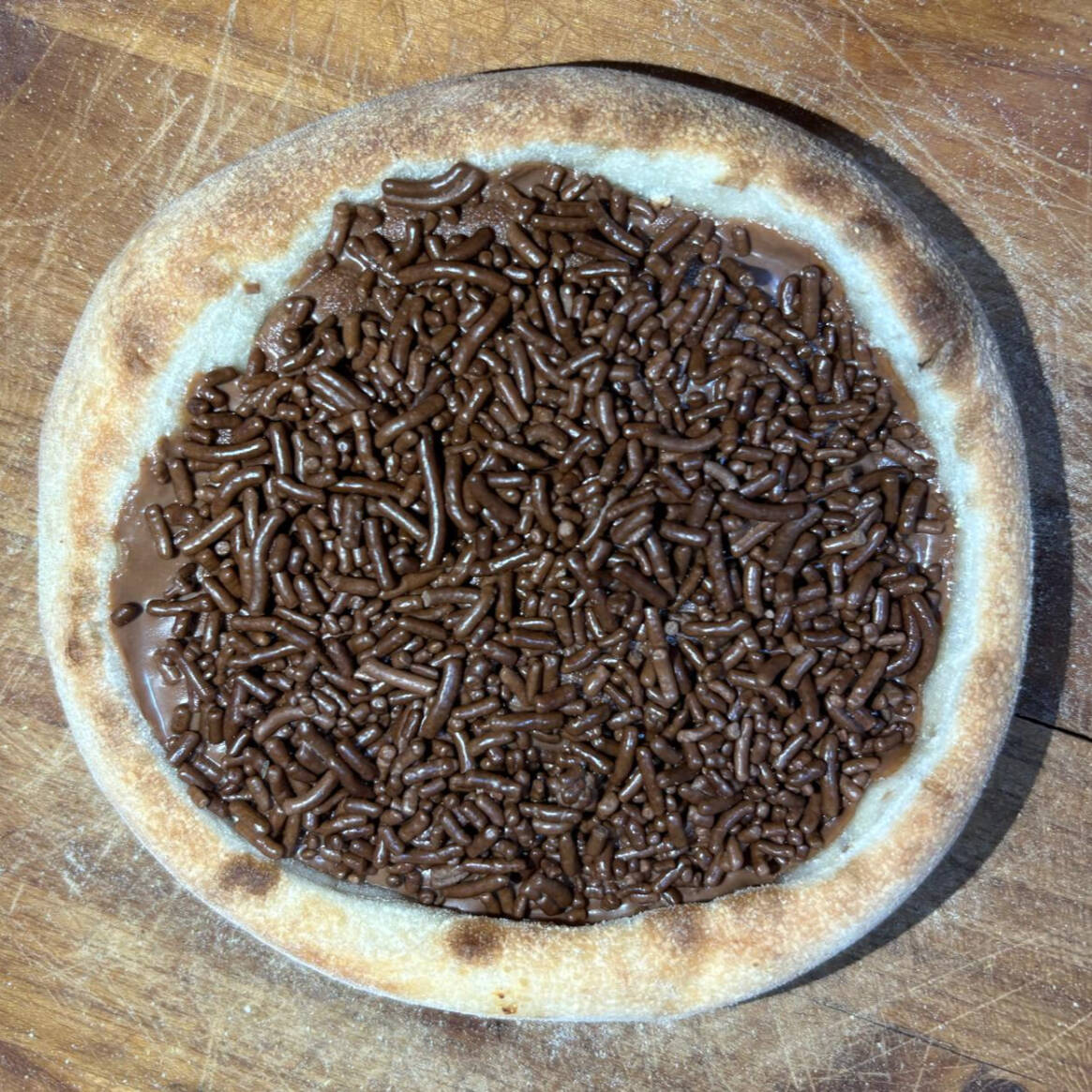Para os Chocólatras, essa é a Melhor Opção de Sobremesa com Brigadeiro de Chocolate e Granulado! Uma delícia!