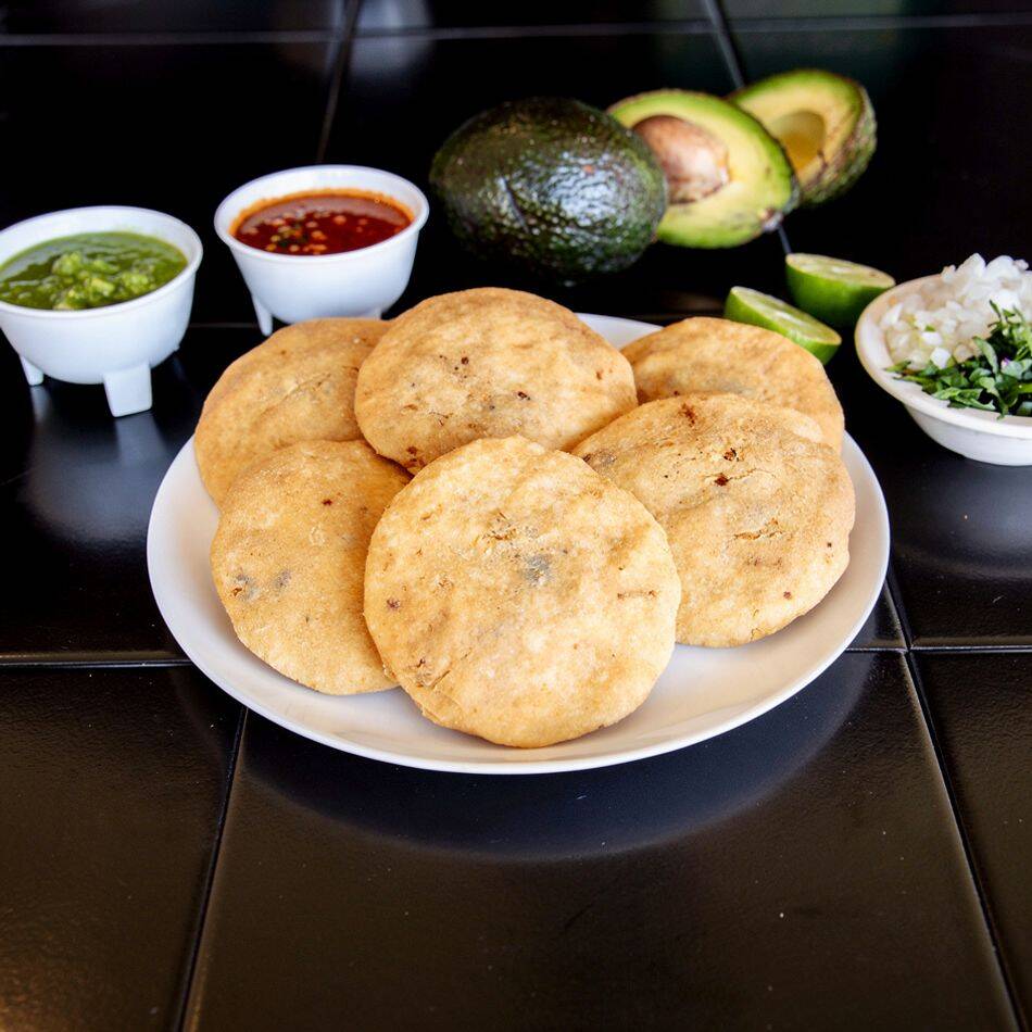 Gordita de Cicharrón