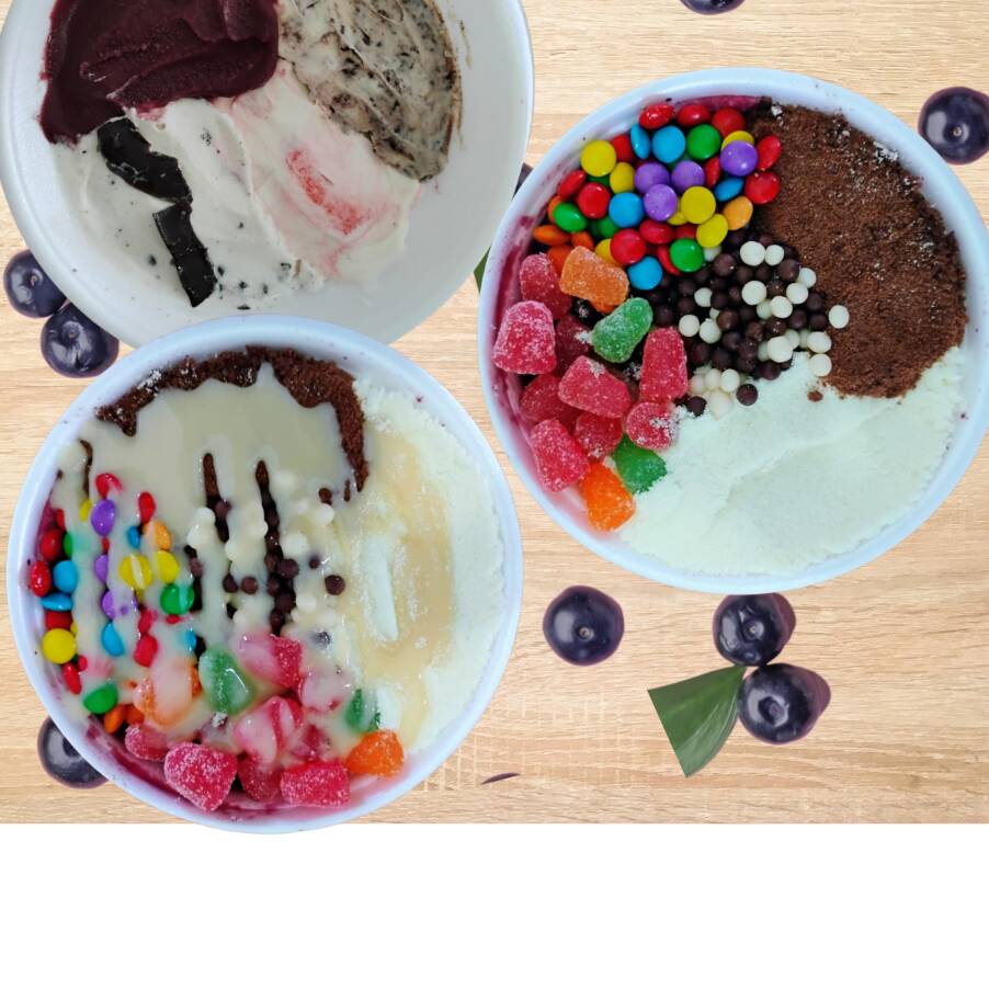 Crie sua própria tentação cremosa em uma única tigela de 500ml. Uma experiência gourmet totalmente personalizável, onde você escolhe até 4 sabores para compor camadas cremosas, intensas e irresistíveis. ✨ Sabores disponíveis para combinação: • Açaís Premium: Clássico, Morango, Banana, Leitinho ou Cupuaçu • Cremes Especiais: Ninho Trufado, Brownie, Romeu & Julieta, Chocolate Supremo, Grego Morango, Chocomenta, Bem Casado, Tapioca com Coco, Paçoca, Nutella, Abacaxi Trufado e outros Cada camada é cuidadosamente harmonizada para entregar textura, aroma e sabor em nível gourmet. 🎁 Incluso GRÁTIS: ✔ 5 acompanhamentos à sua escolha ✔ 1 calda premium ✔ 1 fruta fresca (banana) ➕ Complementos extras com 10% OFF 🌿 Por que escolher a Tentação Cremosa? • Açaí 100% puro da Amazônia • Cremes artesanais selecionados • Sem conservantes ou corantes artificiais • Liberdade total para criar sua combinação perfeita 📌 Observação: Medidas em ml referem-se ao volume do produto. A densidade pode variar conforme os sabores escolhidos. ✨ Personalize agora e viva o prazer de uma tentação cremosa feita sob medida para você.