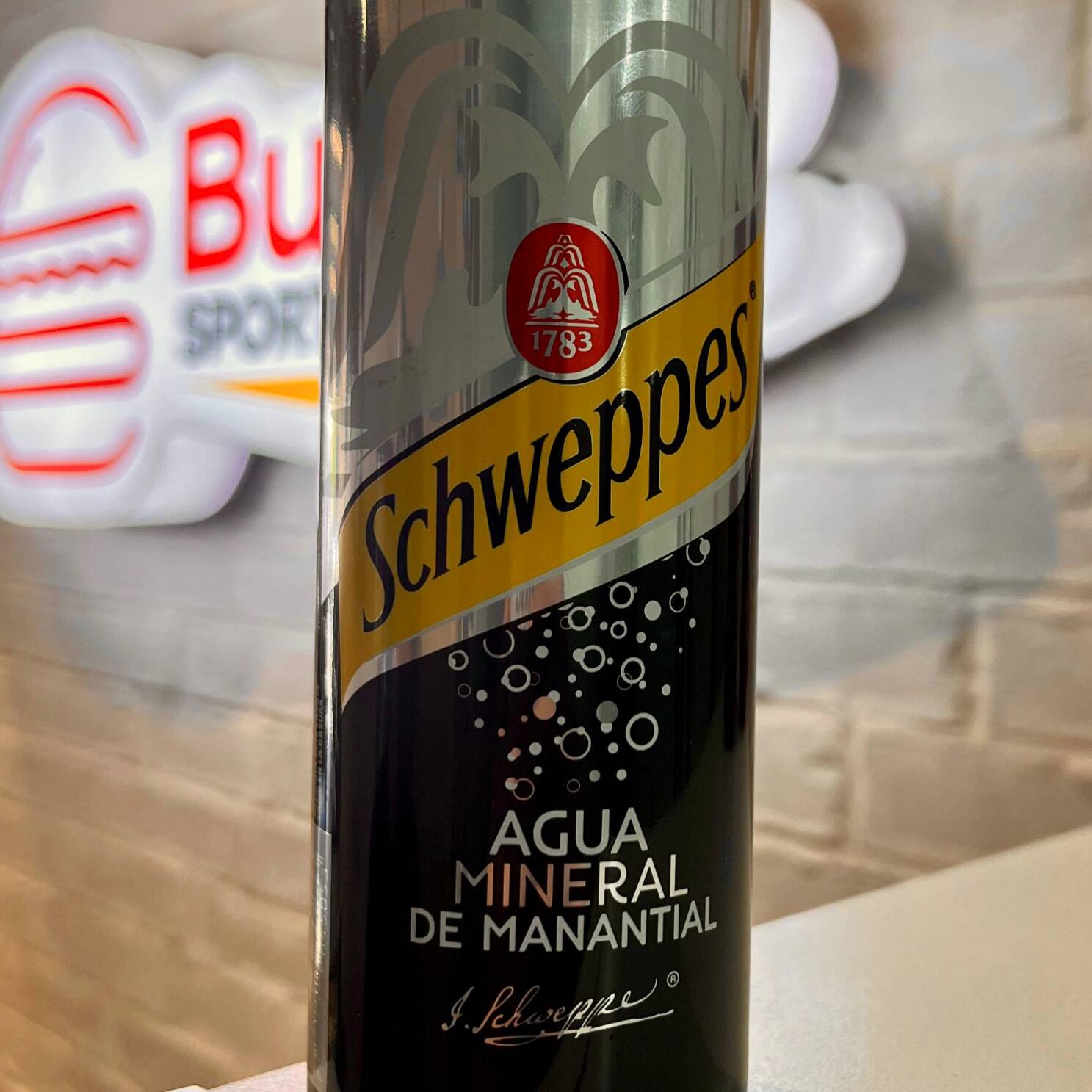 Agua Mineral Schweppes 355ml