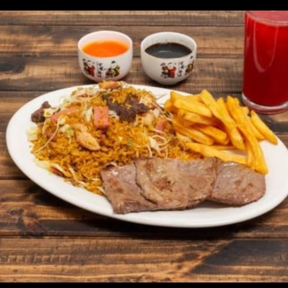 Arroz Chino (3 carnes) + costillas cerdo +gaseo