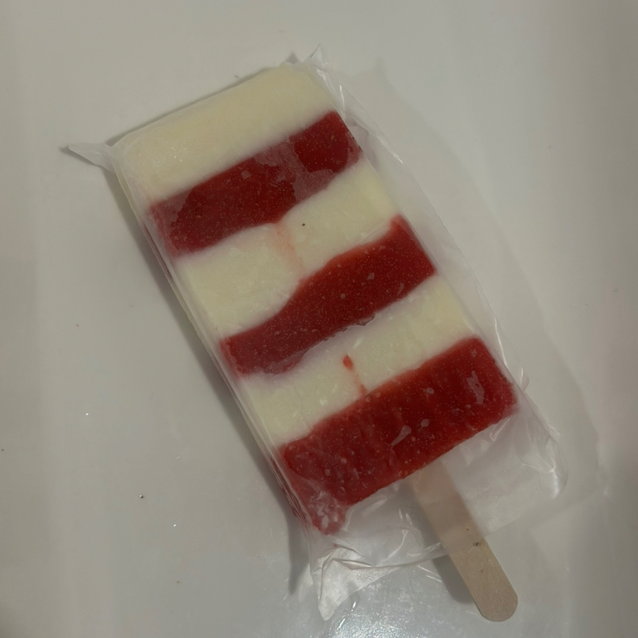 Paleta de Queso C/Fresa