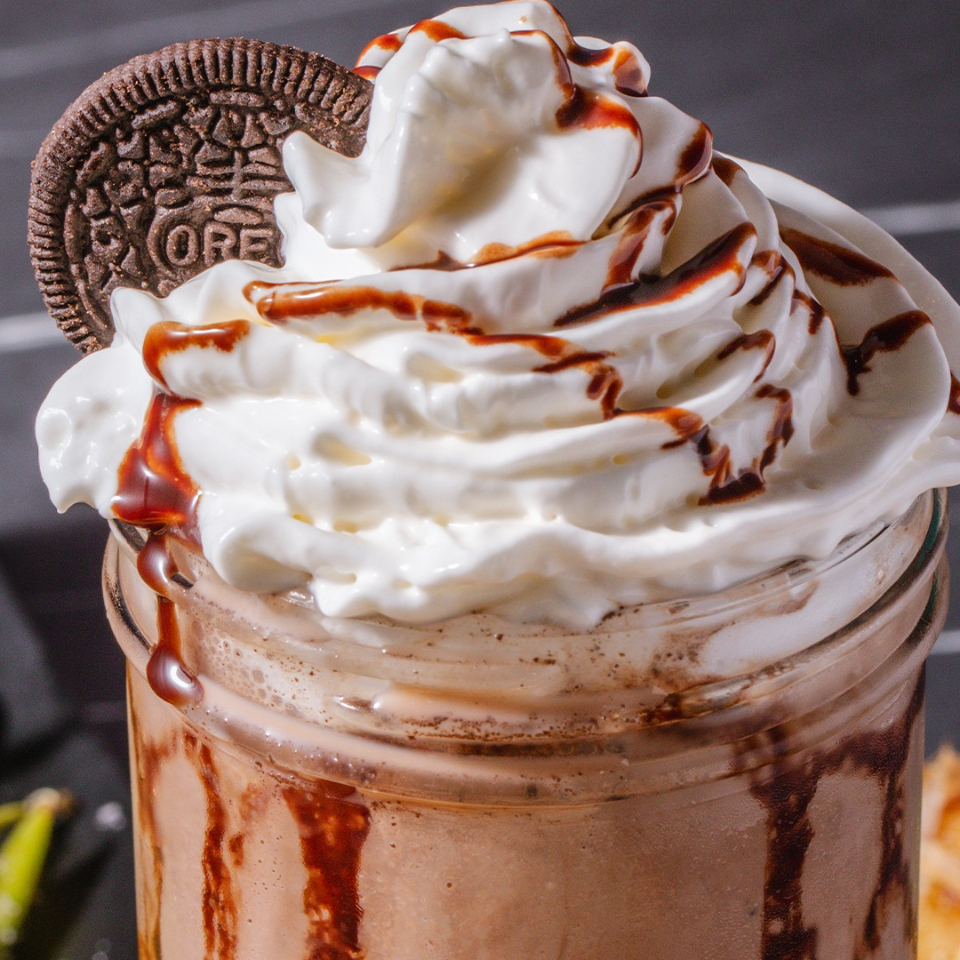 Chocolate Oreo Grande