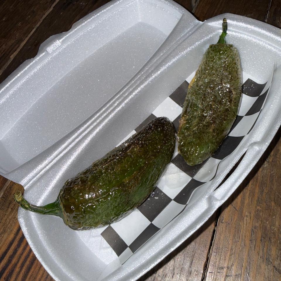 Chiles jalapeños asados