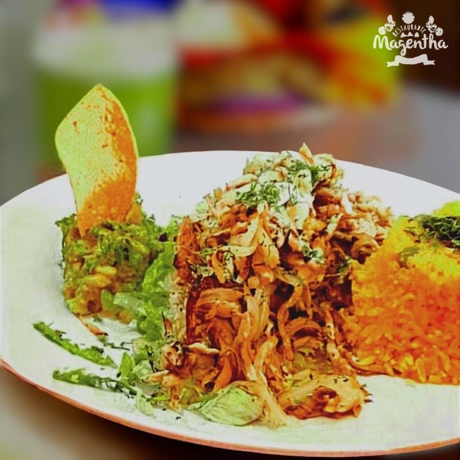 Cerdo Encebollado